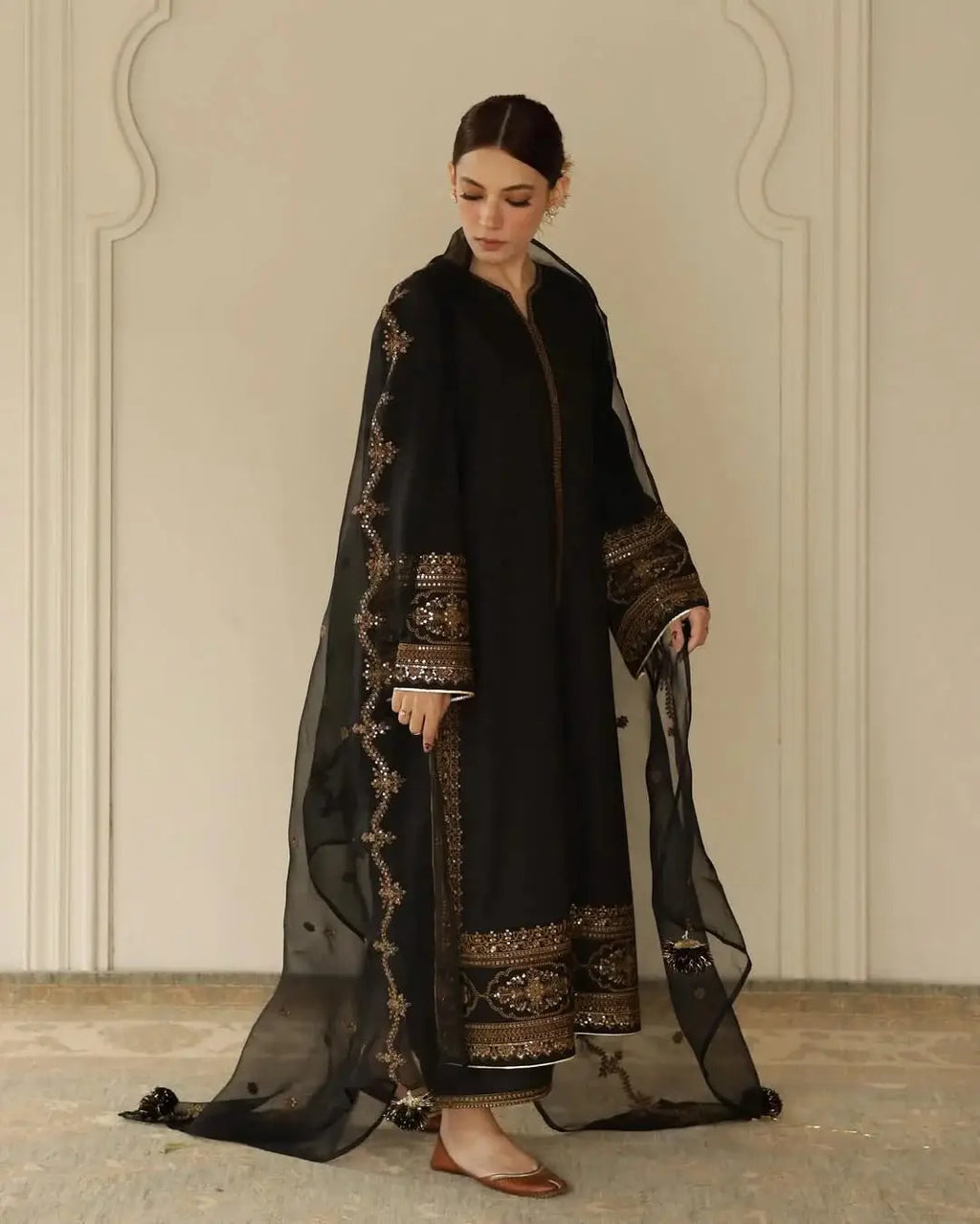 Black Gold- Gul e Zan